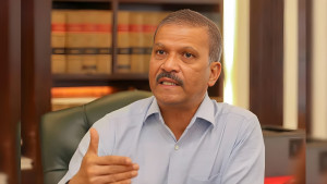 আসিফ নজরুল ও তার পিএসের বিরুদ্ধে দুদকে আবেদন