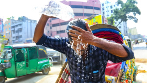 ঢাকাসহ ২৭ জেলায় তাপপ্রবাহ, কমবে কবে