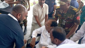 এখন কেমন আছেন ত্রাণমন্ত্রী