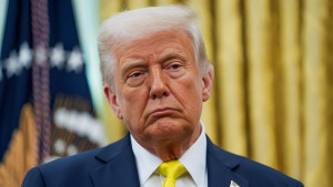 ইরানের নেতৃত্বে ‘মারাত্মক ফাটল’—ট্রাম্পের দাবি উড়িয়ে দিলেন বিশেষজ্ঞ