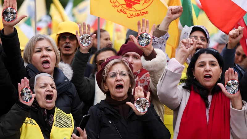 ইরানকে মুক্ত করবে তার জনগণই—বিশ্বজুড়ে যুদ্ধবিরোধী বিক্ষোভ