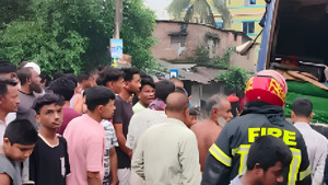 বগুড়ায় বাসচাপায় নিহত ৬ শ্রমিক