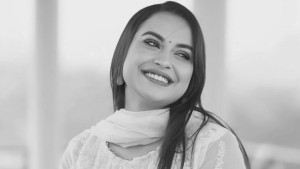 রাজধানীতে অভিনেত্রী রিধিকার মৃত্যু, অভিযানে গ্রেপ্তার ‘প্রেমিক’
