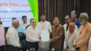 রাষ্ট্রপতি নির্বাচন: অলি আহমদের মনোনয়নপত্র জমা