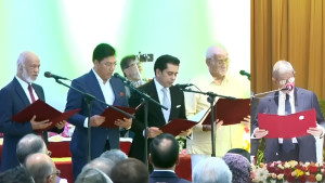 মন্ত্রিসভার নতুন সদস্যদের শপথ পড়ালেন রাষ্ট্রপতি