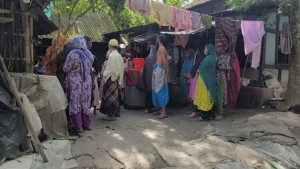 দুই শ্যালকের বিরোধ মেটাতে গিয়ে দায়ের কোপে দুলাভাইয়ের পুরুষাঙ্গে জখম