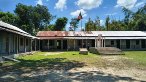 ১২ জন শিক্ষার্থীর জন্য ১২ জন শিক্ষক, তবুও পাস করেনি কেউ