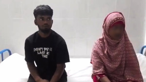 রোগী সেজে ভর্তি, রাতে হাসপাতালের কেবিনে প্রেমিকা নিয়ে যুবক অবস্থান!