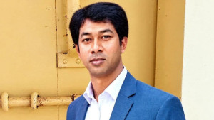 দুই কর্মকর্তা-কর্মচারীকে মারধর, কুড়িগ্রাম পৌরসভার সিইও প্রত্যাহার