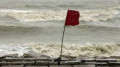 সব সমুদ্রবন্দরে ৩ নম্বর সতর্ক সংকেত