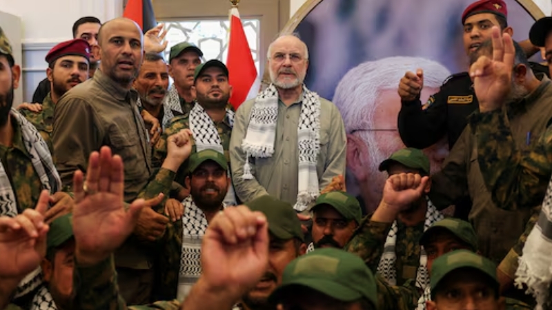‘ইতিহাসের কঠোরতম’ মার্কিন নিষেধাজ্ঞা মোকাবিলার আহ্বান ইরানের