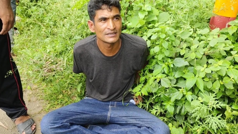 প্রায় ৬ হাজার পিস ইয়াবাসহ বাসের সুপারভাইজার আটক