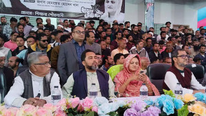 ‘জয় বাংলা, জয় বঙ্গবন্ধু’ স্লোগান: ধানের শীষে ভোট চাইলেন আ.লীগের নেতারা