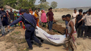 নদী থেকে অজ্ঞাত যুবকের মরদেহ উদ্ধার