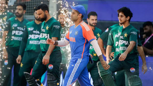 নাটকীয়তার পর ভারতের বিপক্ষে খেলবে পাকিস্তান