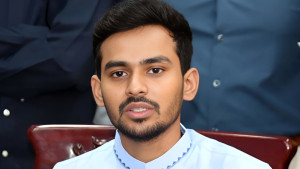 টাকা জব্দের নামে ব্যক্তিস্বাধীনতায় হস্তক্ষেপ করা হচ্ছে : আসিফ মাহমুদ