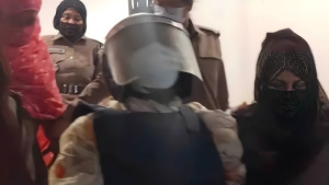 স্বীকারোক্তিমূলক জবানবন্দি দিলেন বিমানের সাবেক এমডির স্ত্রী