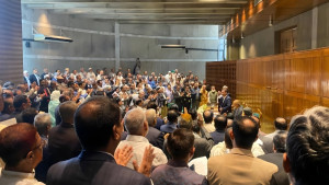 সরকারি প্লট ও ডিউটি-ফ্রি গাড়ি নেবেন না সংসদ সদস্যরা