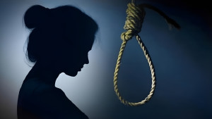 মহিলা দল নেত্রীর ঝুলন্ত মরদেহ উদ্ধার