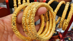 আরও বাড়ল সোনার দাম