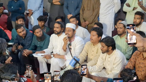 চাঁদাবাজিকে সমঝোতার নামে বৈধতা দেওয়ার চেষ্টা করছেন রেলমন্ত্রী: নাসীরুদ্দীন পাটওয়ারী