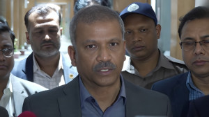 নতুন এমপিদের কে শপথ পড়াবেন, আইন উপদেষ্টার সাংবিধানিক ব্যাখ্যা