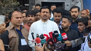 মির্জা আব্বাসের রাজত্ব খানখান করার হুঁশিয়ারি নাসীরুদ্দীন পাটওয়ারীর