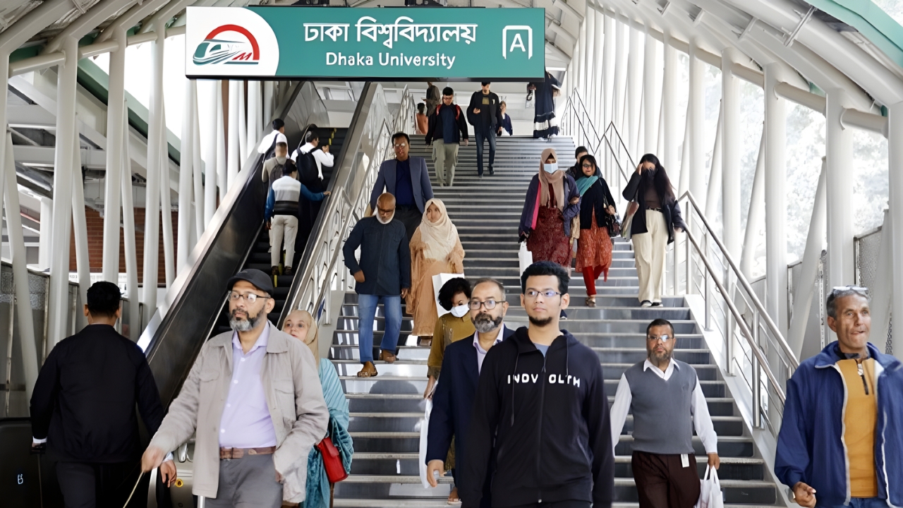 ২ ঘণ্টা বন্ধ থাকবে ঢাবি মেট্রো স্টেশন