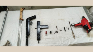 পাবনায় অস্ত্র ও গুলিসহ ‘কিলার জাহিদ’ গ্রেপ্তার