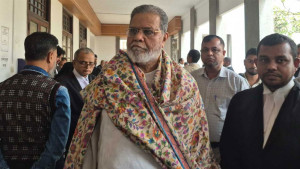 রিট খারিজ, নির্বাচন করতে পারবেন না মঞ্জুরুল আহসান মুন্সী