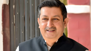 পরিবারসহ সাবেক এমপি শেখ সালাহউদ্দিনের ১২১ ব্যাংক হিসাব ফ্রিজ