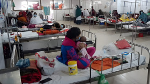 তীব্র শীতে ১০ জনের মৃত্যু