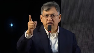 ইসি ও একটি দল নির্বাচন থেকে সরে দাঁড়াতে সুযোগ খুঁজছে: সালাহউদ্দিন