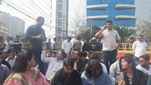 ইসির সামনে ফের ছাত্রদলের অবস্থান