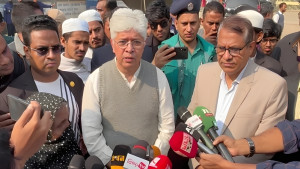 গণভোট নিয়ে যারা প্রশ্ন তুলছে, তারা পলাতক শক্তি: আদিলুর রহমান