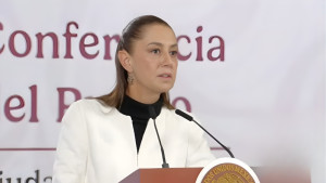 ৬.৫ মাত্রার ভূমিকম্প, ব্রিফিং ছেড়ে বেরিয়ে গেলেন প্রেসিডেন্ট