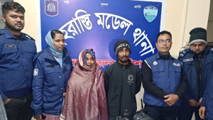 ৫ আগস্ট লুট হওয়া সরঞ্জামসহ আটক ২