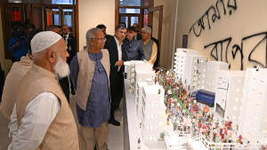 জুলাই গণ-অভ্যুত্থান স্মৃতি জাদুঘর পরিদর্শনে প্রধান উপদেষ্টা