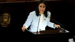 ভেনেজুয়েলায় সাধারণ ক্ষমার প্রস্তাব দিলেন অন্তর্বর্তীকালীন প্রেসিডেন্ট