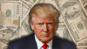 ডলারের দরপতন: ট্রাম্পের কৌশল না অর্থনৈতিক সংকেত?