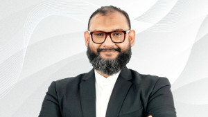 শিবিরের প্রোগ্রাম থেকে ব্যারিস্টার আরমানের ফোন চুরি!