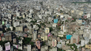 ঢাকার বাতাস আজ ‘সহনীয়’