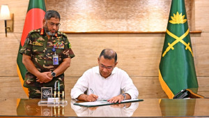 পদোন্নতিতে রাজনৈতিক বিবেচনার সুযোগ নেই: প্রধানমন্ত্রী