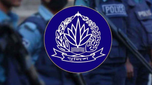 ৮ম শ্রেণি পাসেই পুলিশে চাকরির সুযোগ, আবেদন ফি ১০০