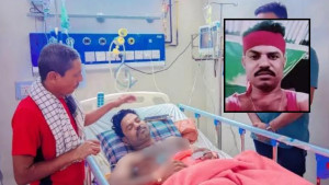এতদিন চিকিৎসা দিয়েছেন, এখন সাপের কামড় খেয়ে হাসপাতালে ওঝা