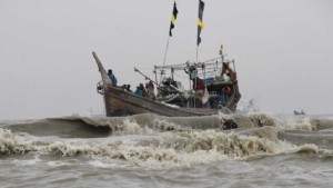 উত্তাল বঙ্গোপসাগর, চার সমুদ্রবন্দরে ৩ নম্বর সতর্কতা