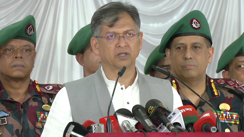 গ্রেপ্তার মোজাফফরের বিচার হবে সেনা আইনে: স্বরাষ্ট্রমন্ত্রী