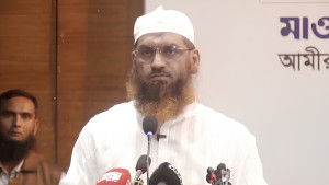 রিসোর্টের সেই কক্ষকে বিজয়ের প্রতীক ঘোষণা করে মামুনুল হকের ব্যাখ্যা