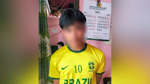 দানবাক্স চুরির সময় ব্রাজিল সমর্থক আটক