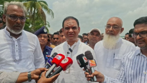 নদীভাঙন রোধে স্থায়ী বেড়িবাঁধ নির্মাণ হচ্ছে: হুইপ অপু